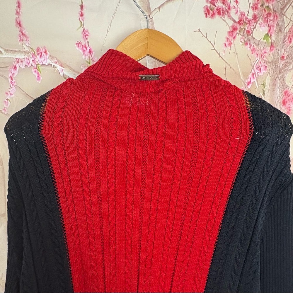 St. John Sport Black and Red Cable Knit Color Block Cardigan - Picture 6 of 8